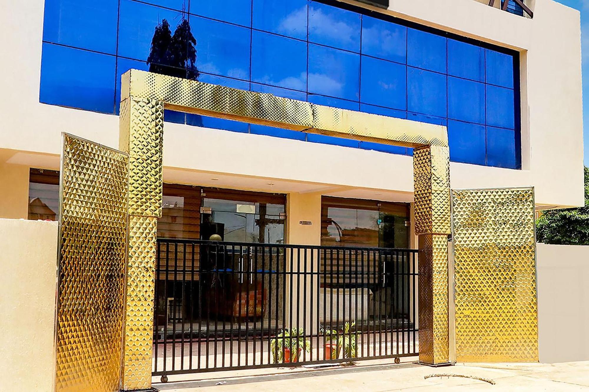 Super Townhouse Hoshangabad Road Near Aashima Mall Samarda Kaliasot Екстер'єр фото